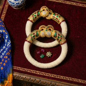 Meenakari White Kada