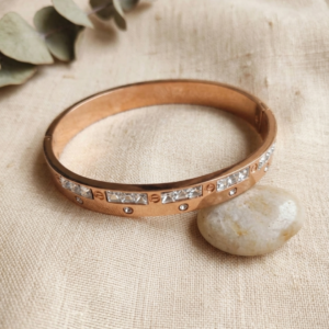 Pure Bracelet