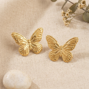 Auraqo Moth Earring