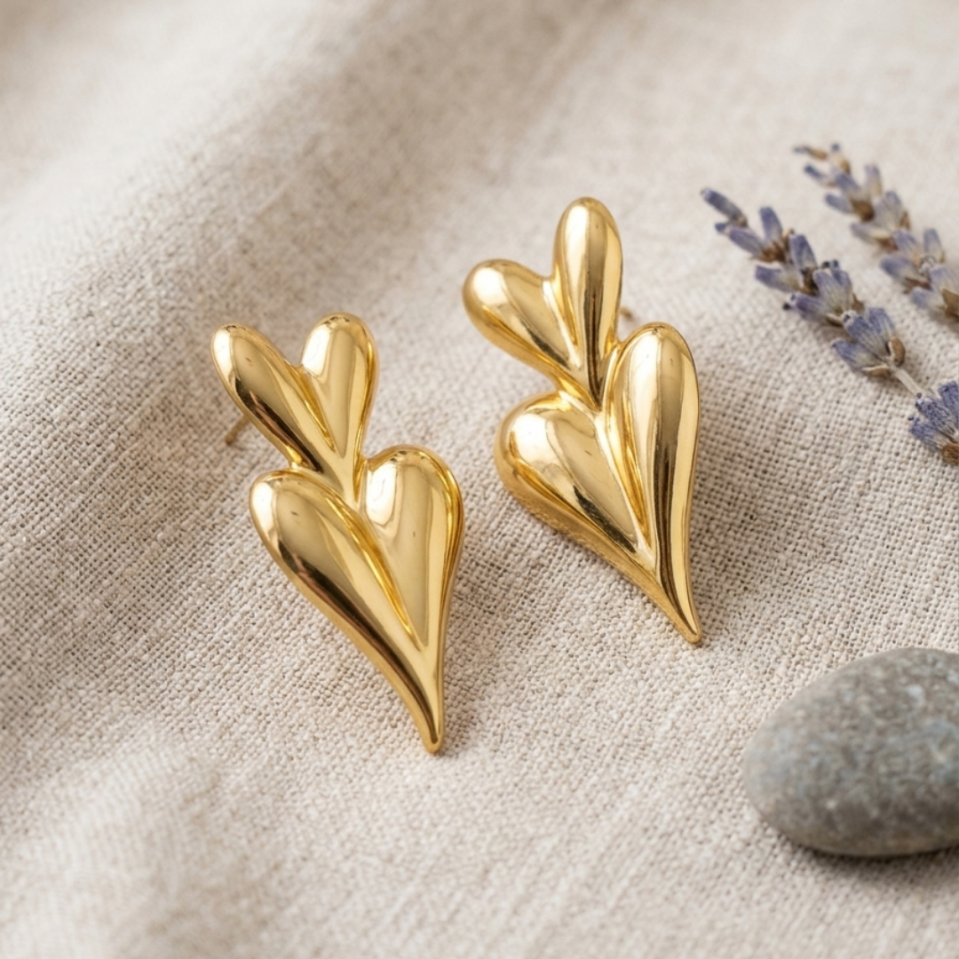 Auraqo Amor Earrings Auraqo Amor Earrings